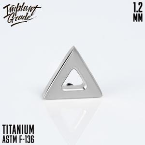 Топ "HOLLOW TRIANGLE SILVER"